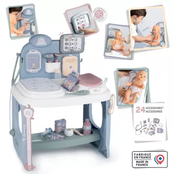 Smoby Baby Care Center Model 2024 240305 met accessoires en interactieve functies