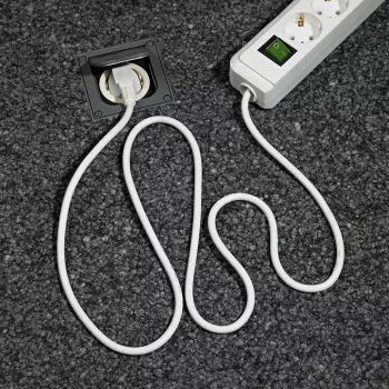 Brennenstuhl 1159520400 stekkerdoos 6-voudig 45° wit met schakelaar 3 m kabel H05VV-F3G1,5 POS-reiter (1159520400)