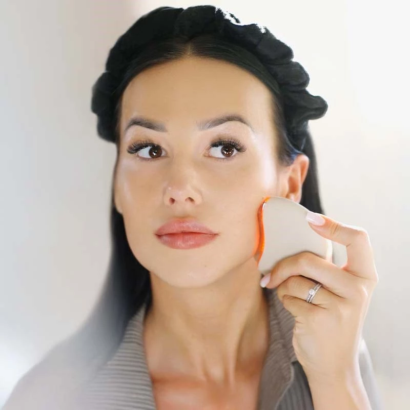 Neno Beauty AURI 5-in-1 gezichts- en halsverstevigingsapparaat