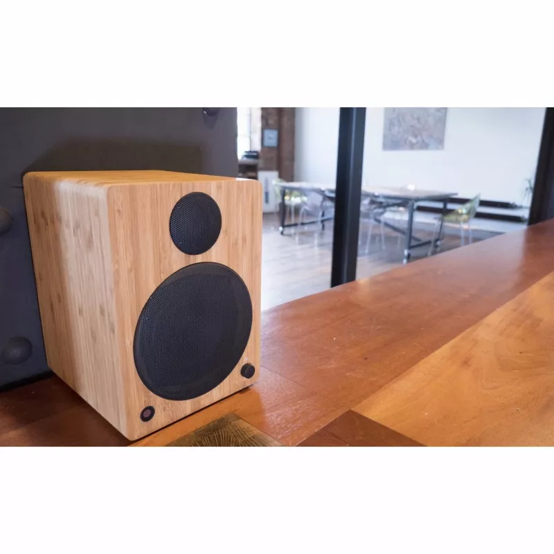 Wavemaster CUBE NEO Mini 2.0 bamboe detailhandel