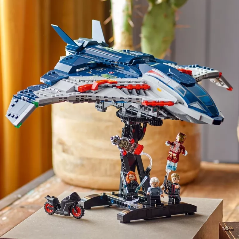 LEGO Marvel Super Heroes 76325 Avengers: Age of Ultron Quinjet bouwset, 1131 stuks, 5 minifiguren, 12+