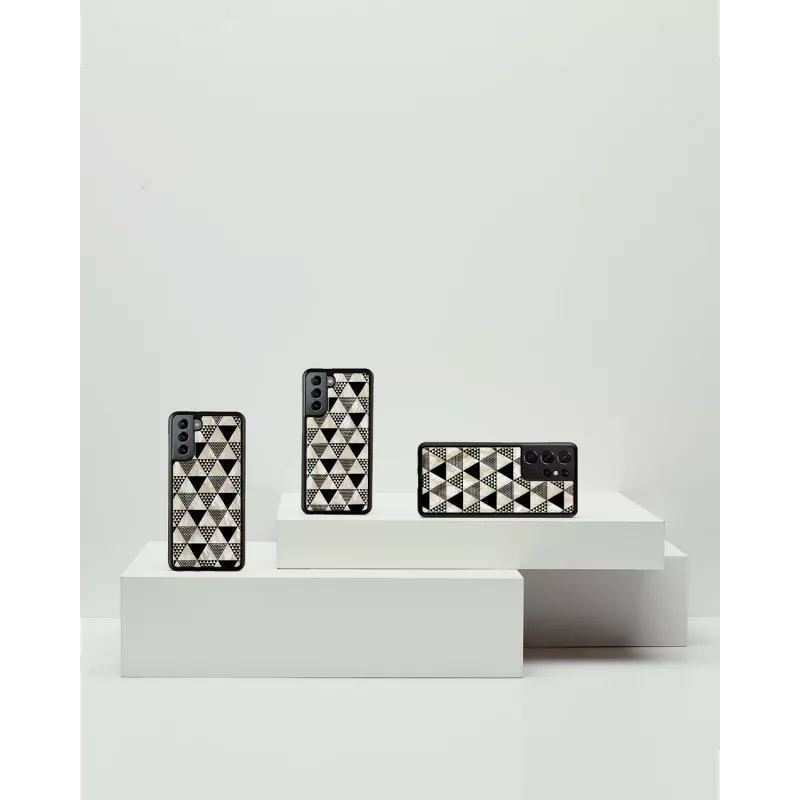 Beschermhoes iKins voor Samsung Galaxy S21+ — piramidepatroon, zwart
