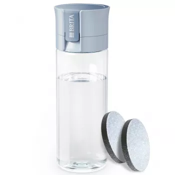 Filterfles BRITA Vital pastelblauw 600 ml met 2 MicroDisc-filters, BPA-vrij, vaatwasserbestendig