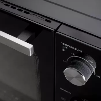 Elektrische oven Adler AD 6028 — 60 l, 2000 W, vrijstaand, draaiknoppen, rotisserie, max. 230 °C, zwart