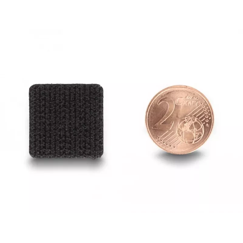 DeLOCK klittenbandpunten vierkant zelfklevend 64 stuks zwart