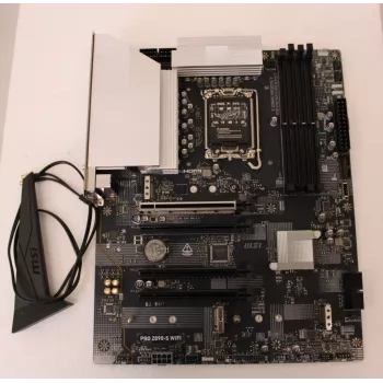 Moederbord MSI PRO Z890-S WIFISO — gerefurbished, gebruikt, geen accessoires, alleen I/O-blindplaat inbegrepen