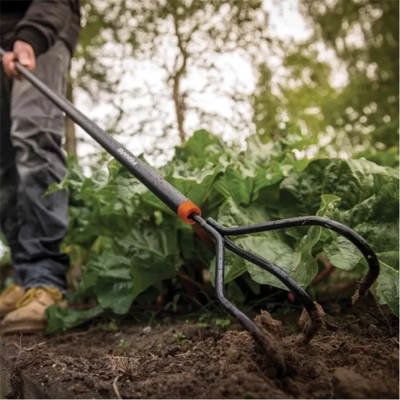 Fiskars cultivator Solid zwart handcultivator