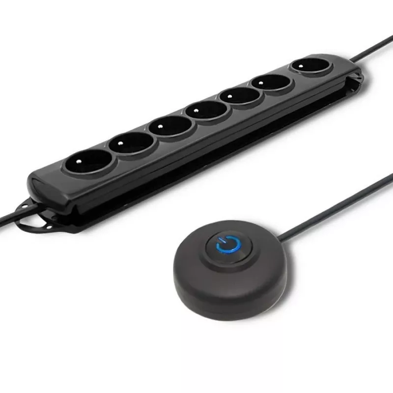 Overspanningsbeveiliging Qoltec 50171 zwart 7 AC-stopcontacten 230V 1,5m
