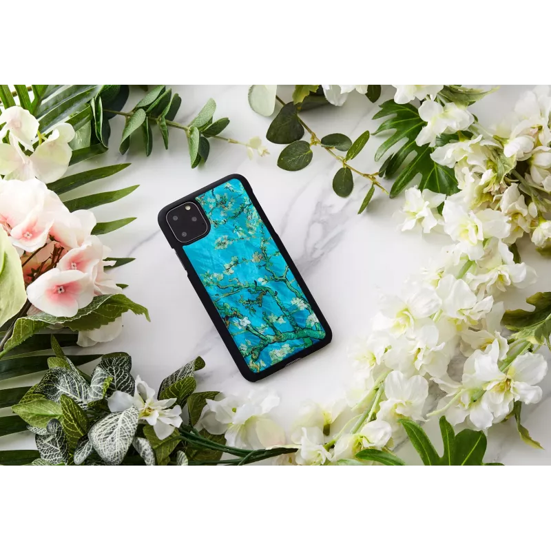 Beschermhoes iKins voor iPhone 11 Pro Max – Almond Blossom zwart