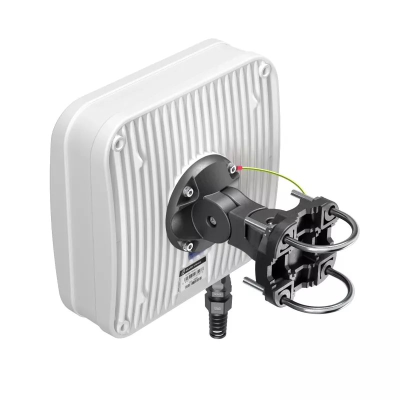 QuWireless QuMax A140M-A directionele LTE-antenne voor Teltonika TRB140, PoE/LAN, 6 dBi, IP67, wit