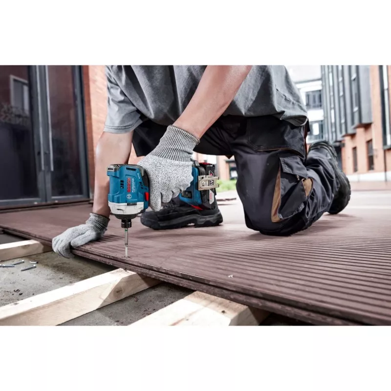 Accu-slagmoerschroevendraaier Bosch GDR 18V-215 met 2x 4,0Ah accu's