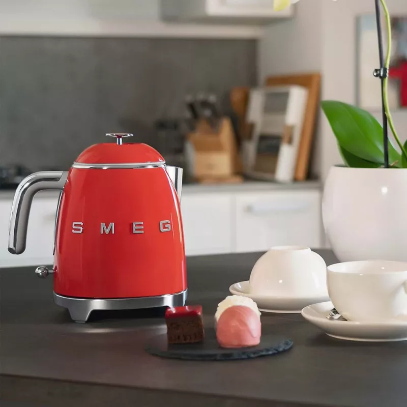 Smeg 50's Style waterkoker KLF05RDEU rood