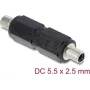 DC-holestekker-adapter DELOCK 5,5 x 2,5 mm bus-op-bus met schroefdraad, recht, zwart