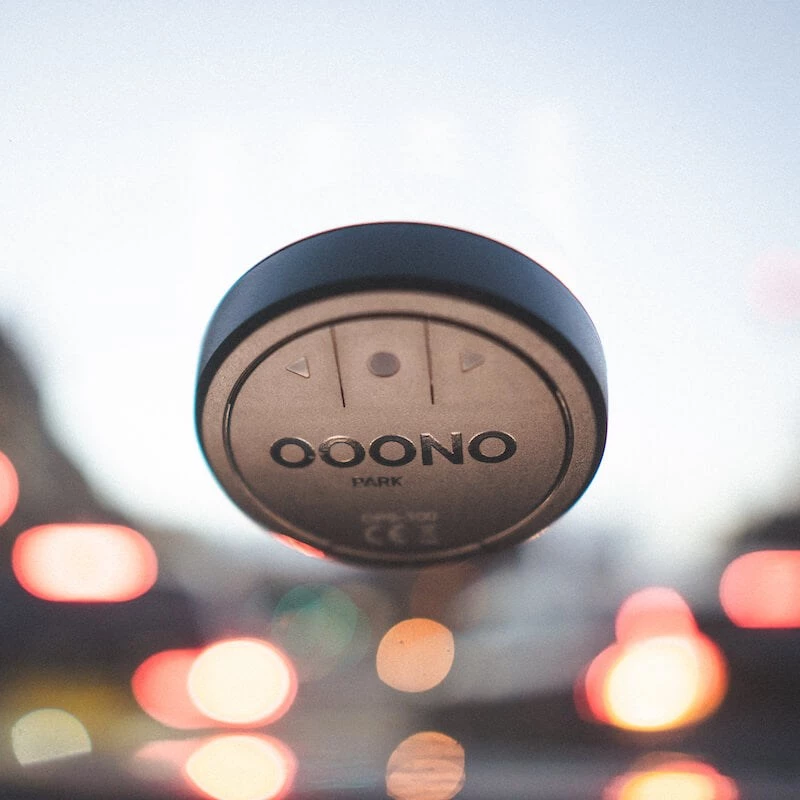 OOONO P-DISC NO1 (elektrische parkeerschijf) zwart