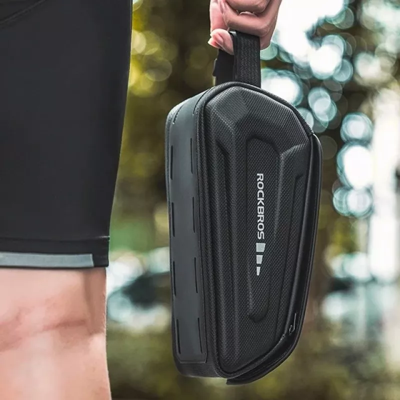 Fietstas Rockbros model met 1,7 l inhoud, telefoonvak, zwart