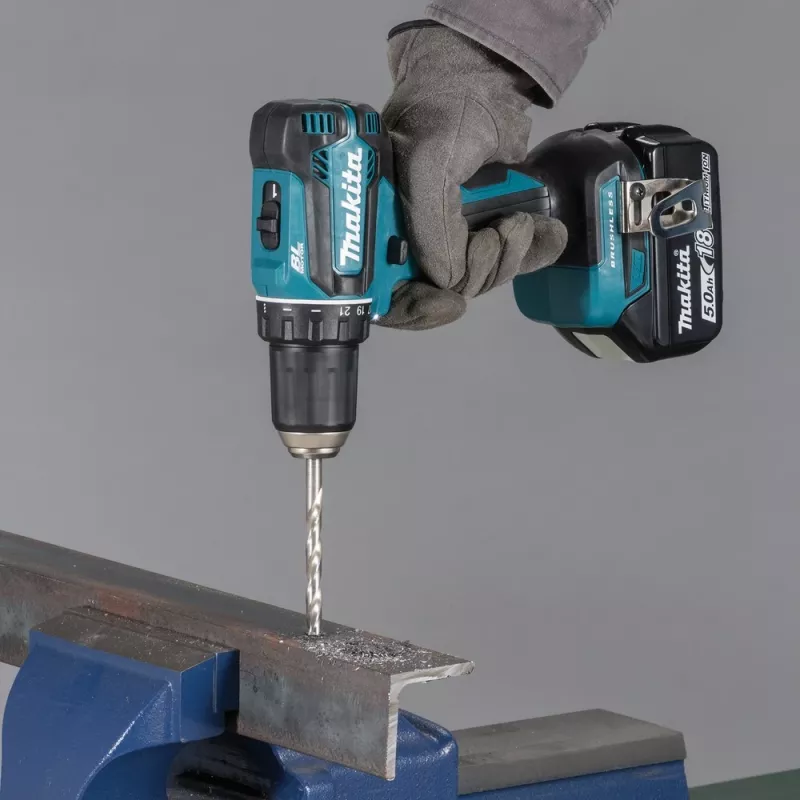 MAKITA. MACPAC 18V DDF485RTJ 50Nm 2x5,0Ah BLDC SCHROEFMACHINE