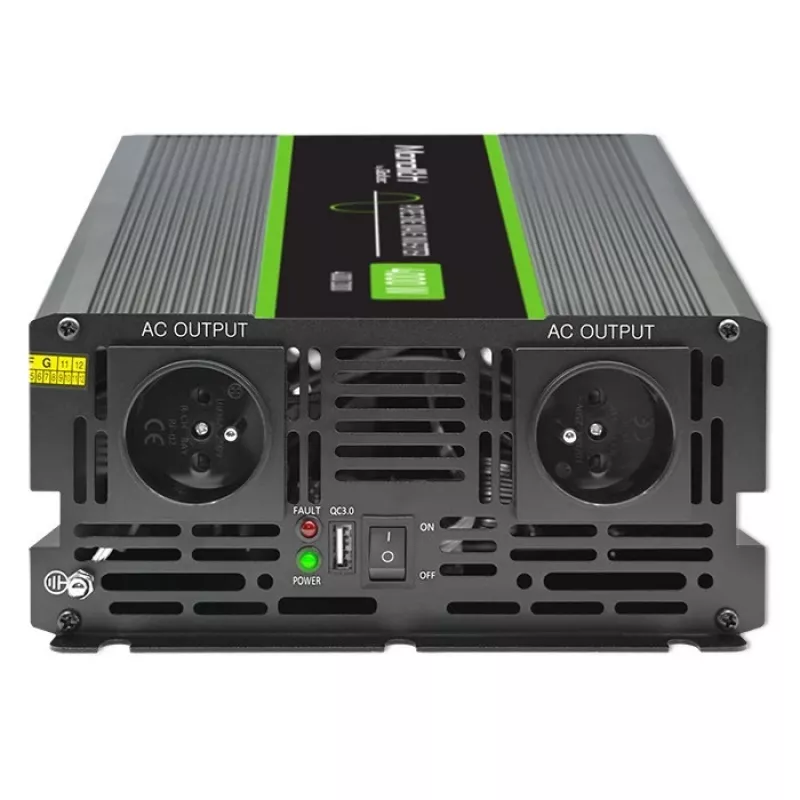 Qoltec Monolith stroomadapter/-omvormer auto 4000 W zwart