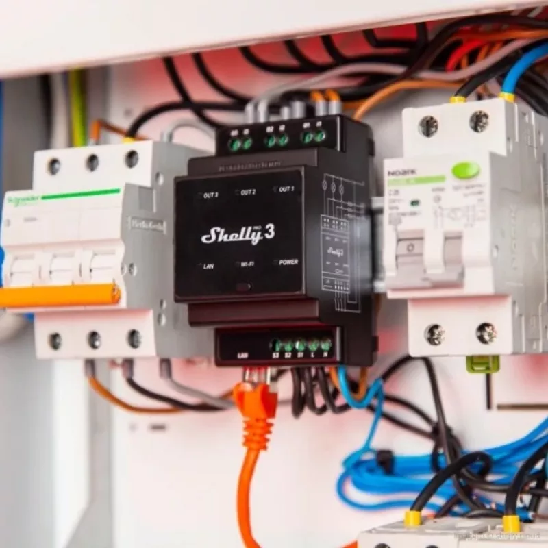 Shelly Pro 3 DIN-rail WiFi/LAN/Bluetooth-relaisschakelaar