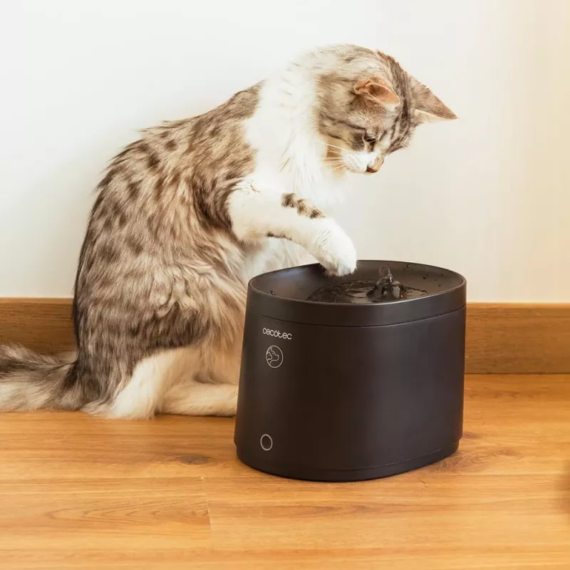 Drinkfontein voor huisdieren CECOTEC Pumba 2500 Refresh Smart Pet Fountain, model 9563