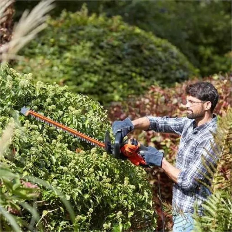 Heggenschaar Black & Decker BEHTS401