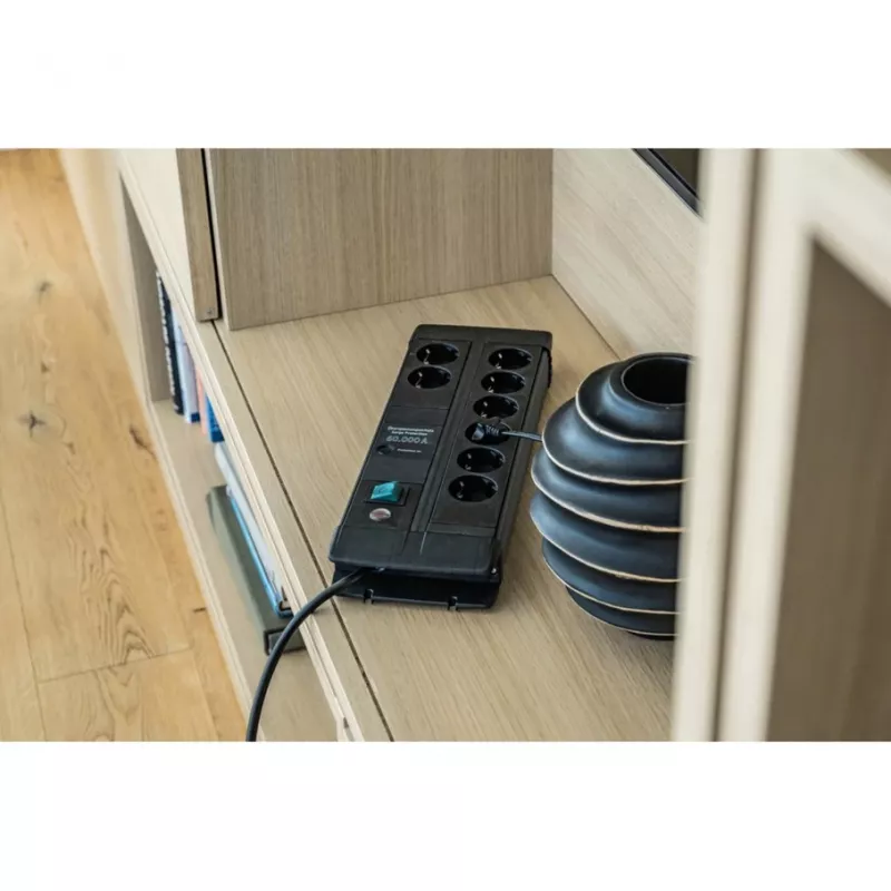 Verlengsnoer Brennenstuhl 1256000678 3 m 8 AC-stopcontacten binnen zwart