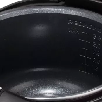 REDMOND M800S 5 L 900 W zwart