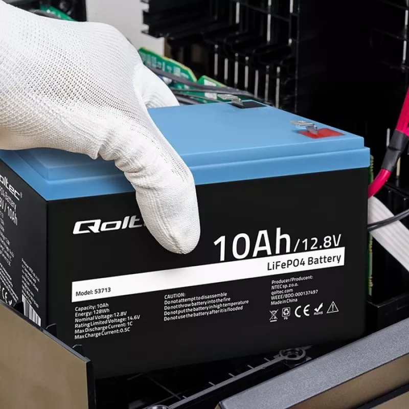 Accupack LiFePO4 QOLTEC 10Ah 12,8V 128Wh met geïntegreerde BMS