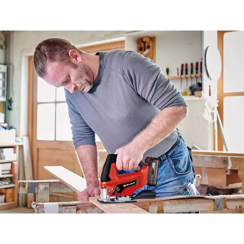 Einhell TC-JS 18/70 Li accu-decoupeerzaag 4321280, Power X-Change, 18 V, 2700 slagen/min, 70 mm zaagdiepte, incl. 2,5 Ah-accu en lader, rood/zwart