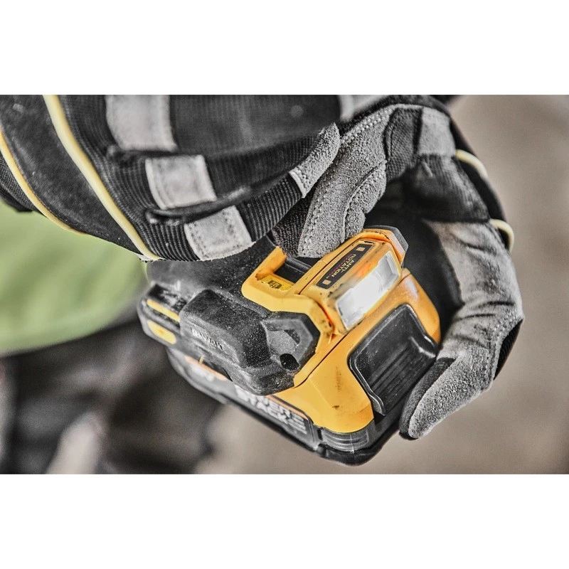Pistoolgreepboormachine DeWalt DCD805NT-XJ — 18 V borstelloos, 2000 t/min, 90 N·m, 13 mm boorhouder, 1,34 kg