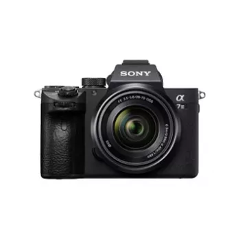Sony α 7 III + 28–70 mm MILC 24,2 MP CMOS 6000 x 4000 Pixel Zwart