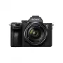 Sony α 7 III + 28–70 mm MILC 24,2 MP CMOS 6000 x 4000 Pixel Zwart