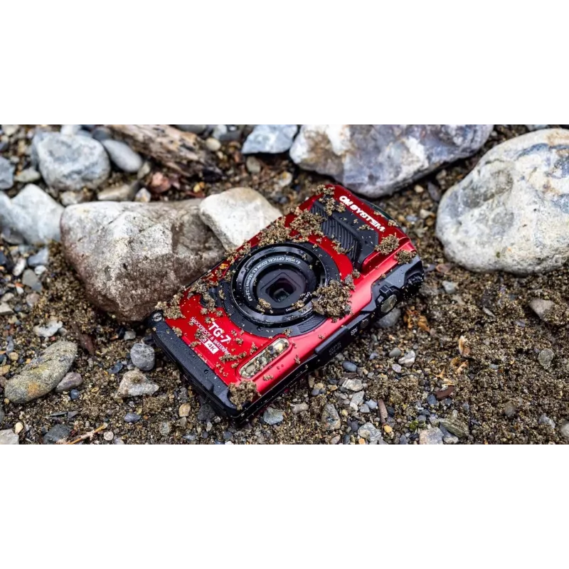 Camera TG-7 rood