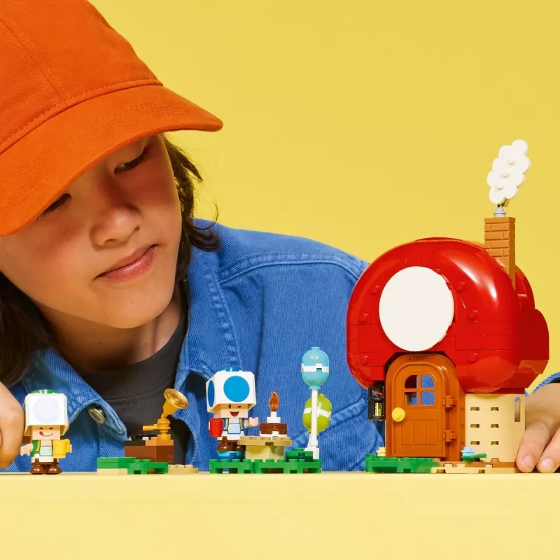 LEGO Super Mario feest in het Toad-huis set 72041 met interactieve speelfuncties