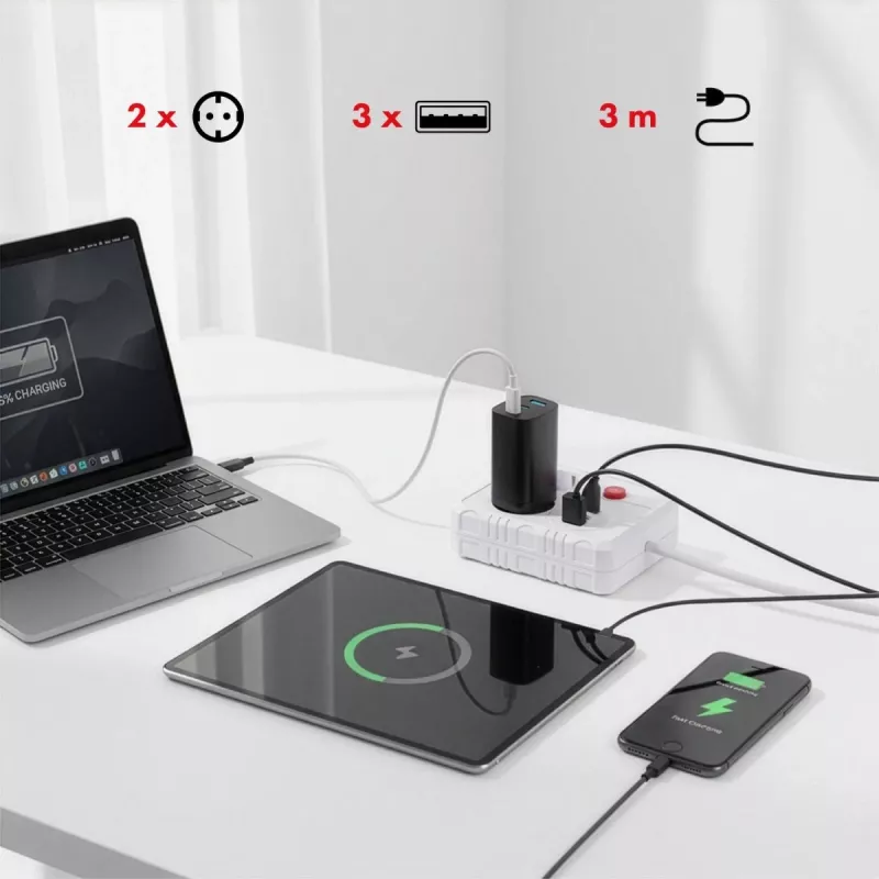 Stekkerdoos MACLEAN MCE388 W – 2 stopcontacten, 3×USB, 110–240V, 2500W, 3 m kabel, wit