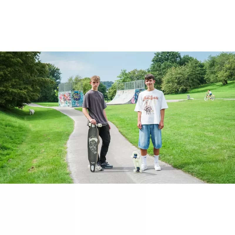 Longboard Muuwmi Lights GLOW ABEC 7 met lichtgevende wielen, zwart/groen