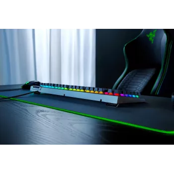 Razer BlackWidow V4 X bedraad gamingtoetsenbord, Cyrillisch, Yellow-schakelaars, zwart