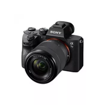 Sony α 7 III + 28–70 mm MILC 24,2 MP CMOS 6000 x 4000 Pixel Zwart