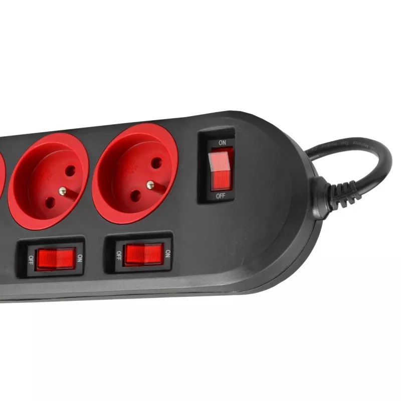 Verlengsnoer MACLEAN MCE204 1,5 m kabel, 5 AC-stopcontacten, binnen, zwart/rood