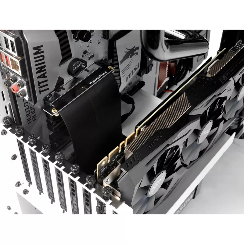 Thermaltake AC-053-CN1OTN-C1 PCI Express x16 riserkabel, 0,2 m, zwart