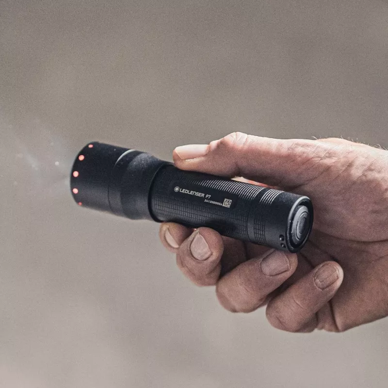 Ledlenser P7 zwarte handzaklamp LED