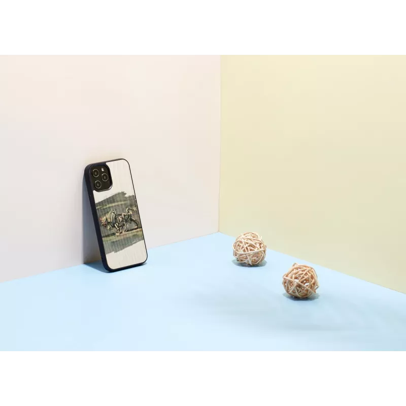 Telefoonhoes Man and Wood voor iPhone 12 Pro Max — wit stier-design