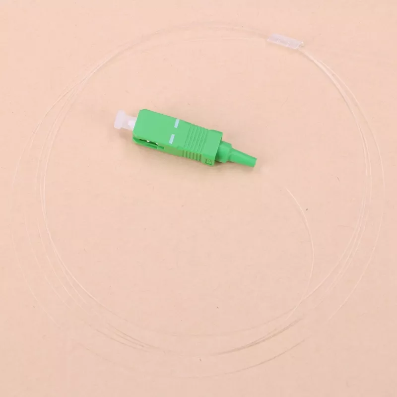 FTTH glasvezel-pigtailkabel Extralink EX.19126 — 1,5 m, G.652D, SC naar pigtail, full duplex