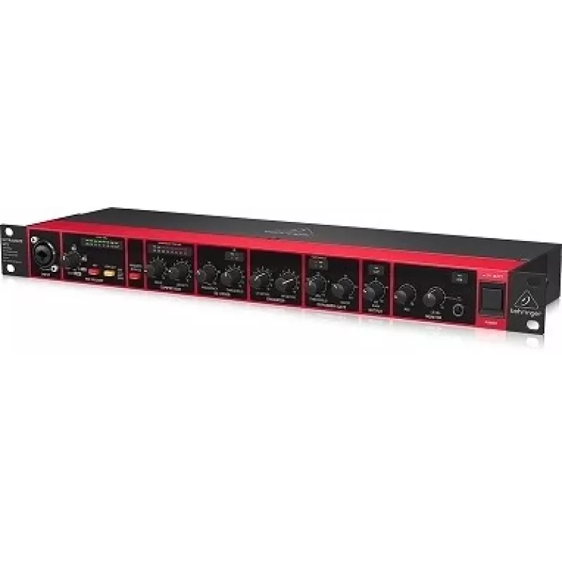 Behringer UV1 audiovoorversterker