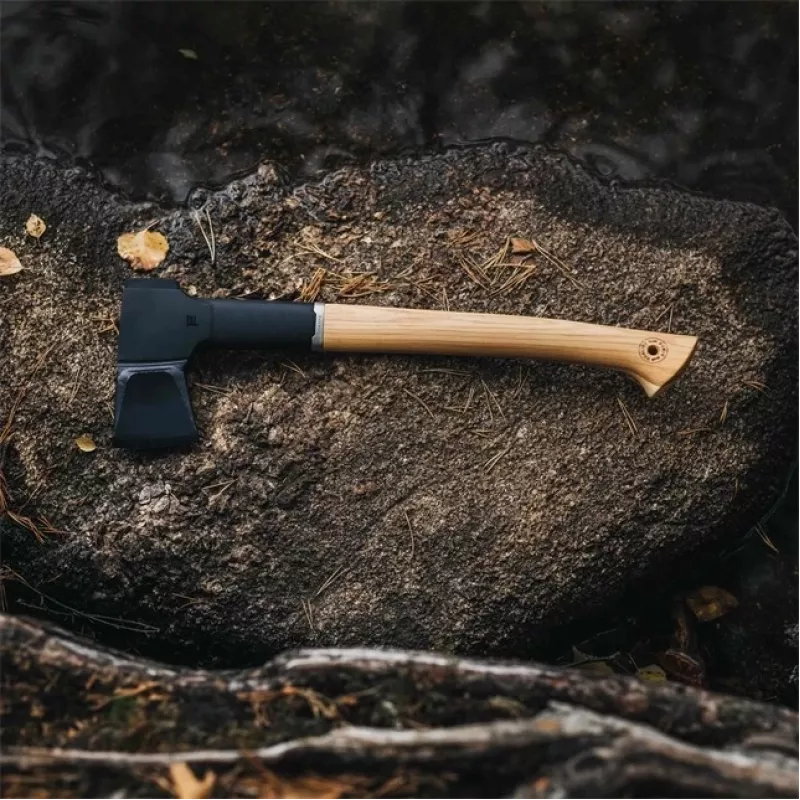 Fiskars Norden N12 splijtbijl, hickory steel