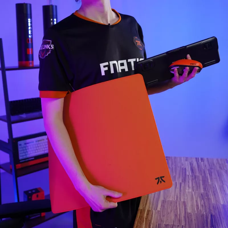 Fnatic DASH2 MAX gaming-muismat oranje