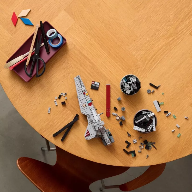LEGO STAR WARS 75441 Venator-class aanvalskruiser