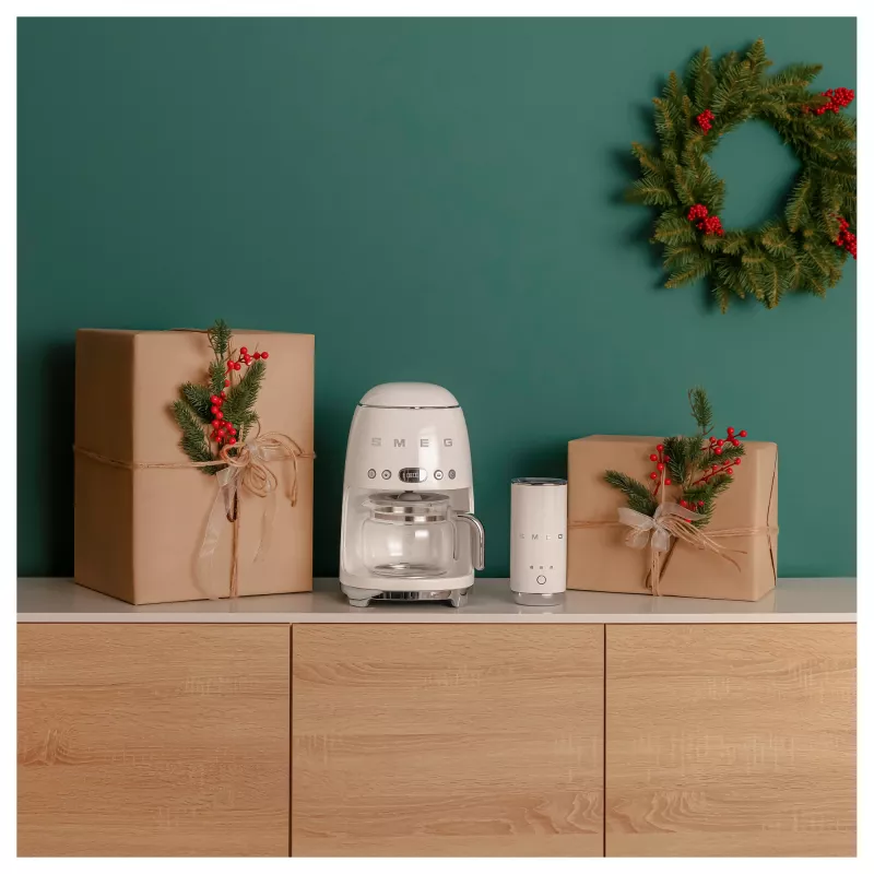 Smeg 50's Style DCF02CREU koffiezetapparaat 1,25 liter crème