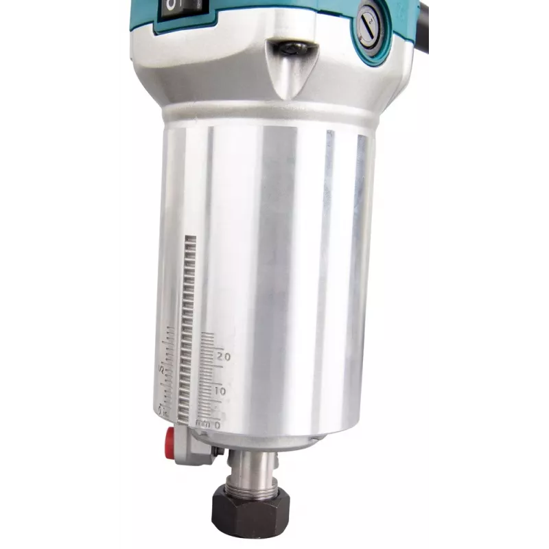 Elektrische frees- en trimmer 710W Makita RT0702C