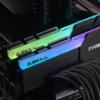 DIMM 32 GB DDR4-3200 (2x 16 GB) dual-kit, werkgeheugen zwart, F4-3200C16D-32GTZR, Trident Z RGB, INTEL XMP