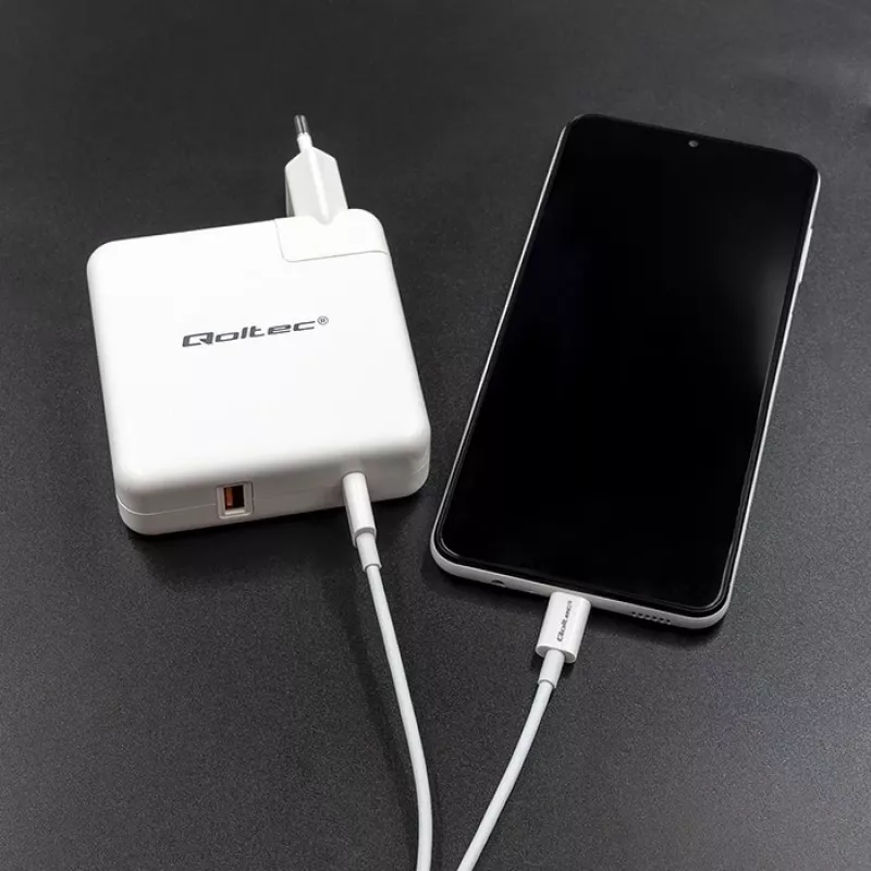 Qoltec GaN-oplader FAST 108W | 5-20V | 3-4.7A | USB C | wit